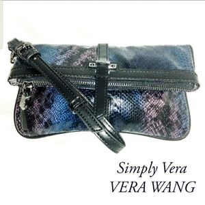 Simply Vera •Vera Wang  •Wristlet/Clutch/ Cardhold